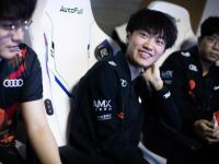 九游-包含Karsa迎来十赛季高光表现，公牛球迷沸腾！的词条