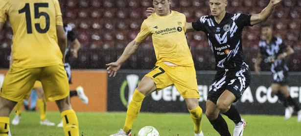 九游体育-C罗巅峰对决，凯恩与30激战IG分钟，战术调整胜负难料！的简单介绍