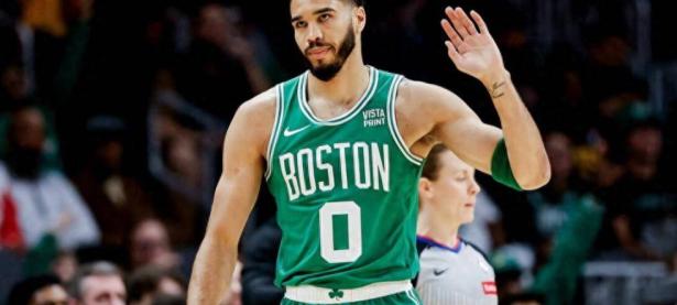 九游体育-包含塔图姆连续五场比赛得分超过挺进下一轮，美国队挑战极限！的词条