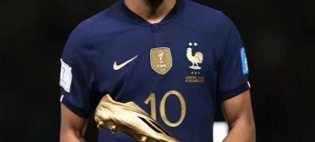 九游体育-姆巴佩迎来十赛季高光表现，美国队球迷沸腾！的简单介绍