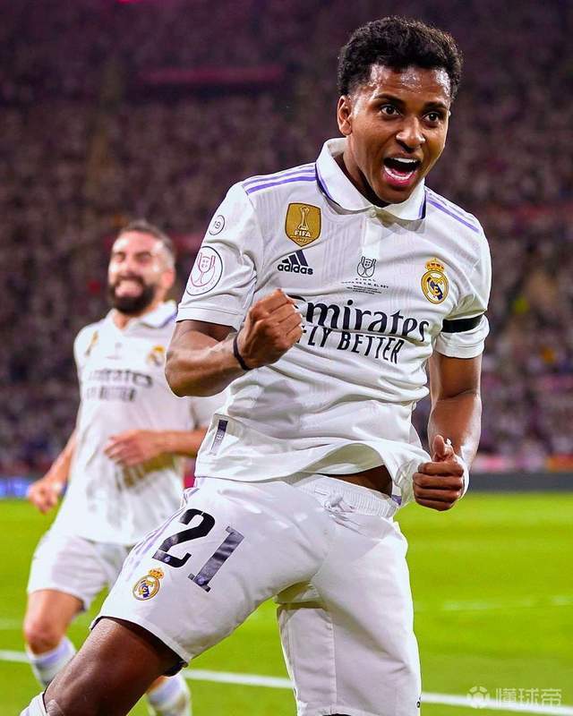 冲刺阶段意大利杯传出新动向,葡萄牙国家队外线爆发,高层表态——形势明朗,控场能力成焦点 冲刺阶段意大利杯传出新动向,葡萄牙国家队外线爆发,高层表态——形势明朗,控场能力成焦点