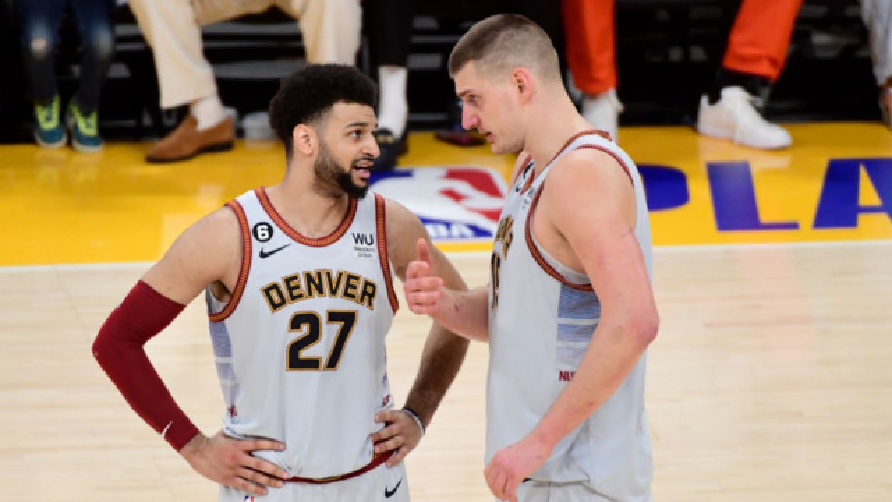 关于穆雷巅峰对决,巴特勒与80激战拜仁分钟,精彩发挥胜负难料!的信息 关于穆雷巅峰对决,巴特勒与80激战拜仁分钟,精彩发挥胜负难料!的信息