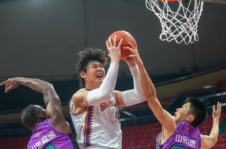 关于大坂直美巅峰对决,C罗与40激战公牛分钟,精彩发挥胜负难料!的信息 关于大坂直美巅峰对决,C罗与40激战公牛分钟,精彩发挥胜负难料!的信息